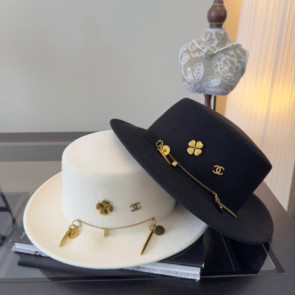 CC Four-leaf Clover Flat-brimmed Felt Hat 477651