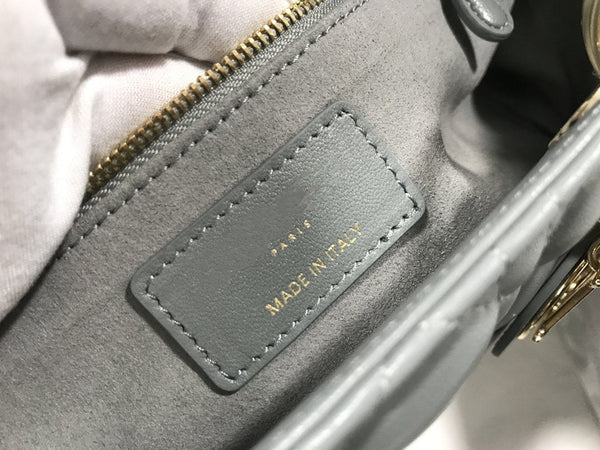 LARGE LADY BAG 32CM GRAY CANNAGE LAMBSKIN