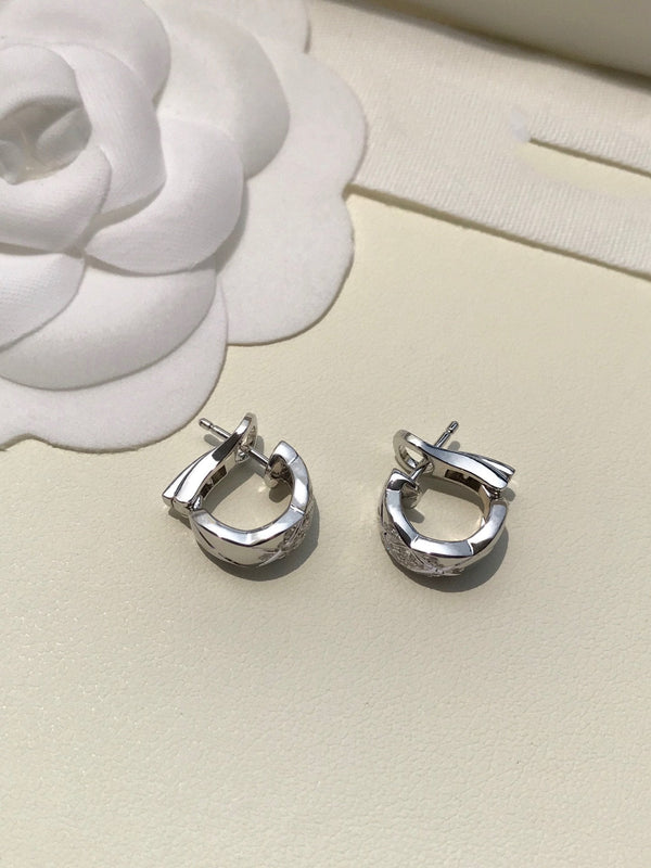 CRUSH DIAMOND SILVER EARRINGS