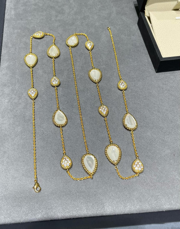BOHEME 16 MOTIF MOP DIAMOND GOLD NECKLACE