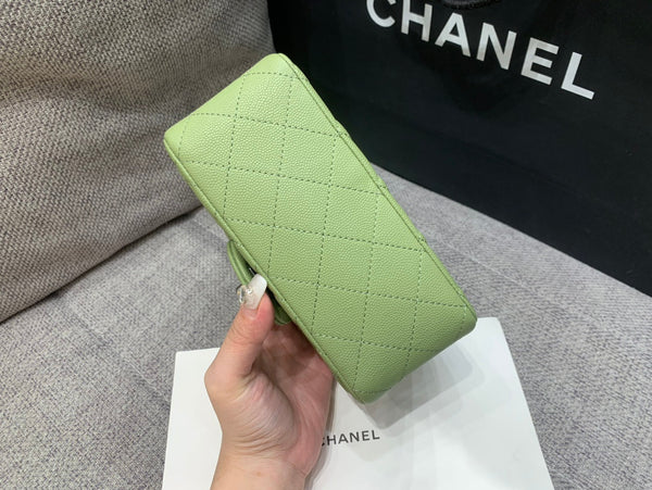 MINI SQUARE FLAP BAG 17CM GREEN CAVIAR SILVER HARDWARE