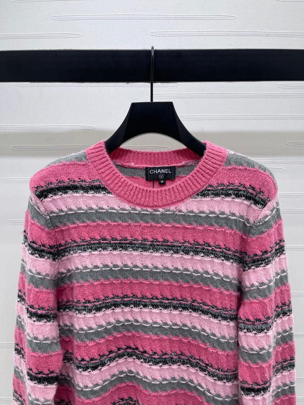 CC 25 Striped Knitted Long-Sleeved Sweater Pink Cashmere