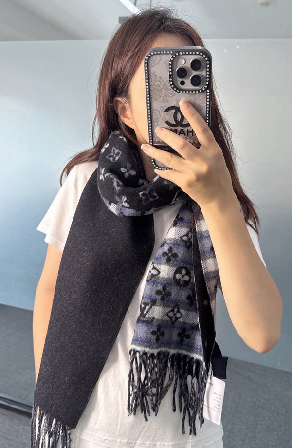 LV Double-Sided Gradient Plaid Scarf Black Wool Cashmere 839548