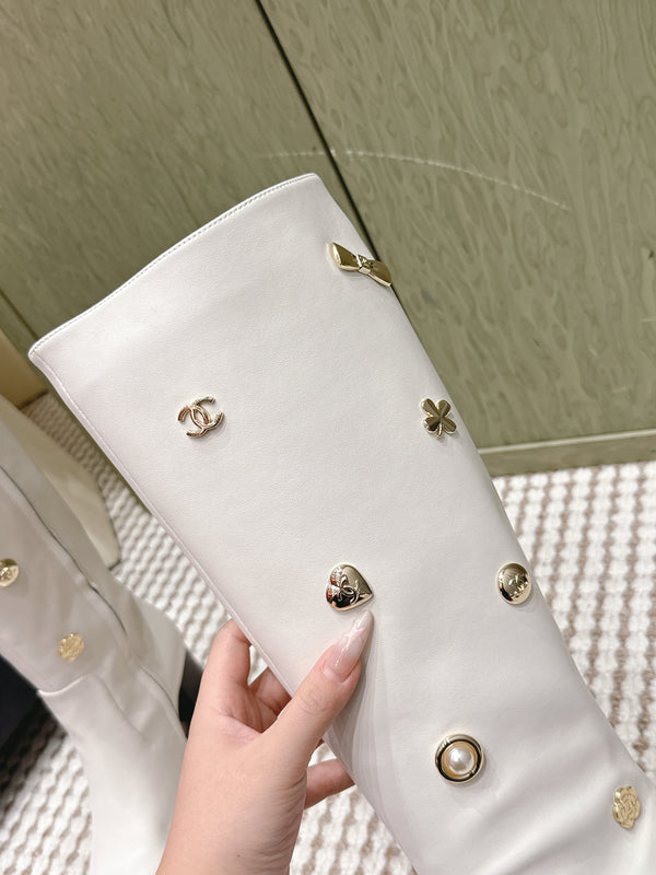 Chanel Riding Boots White Lambskin 567791