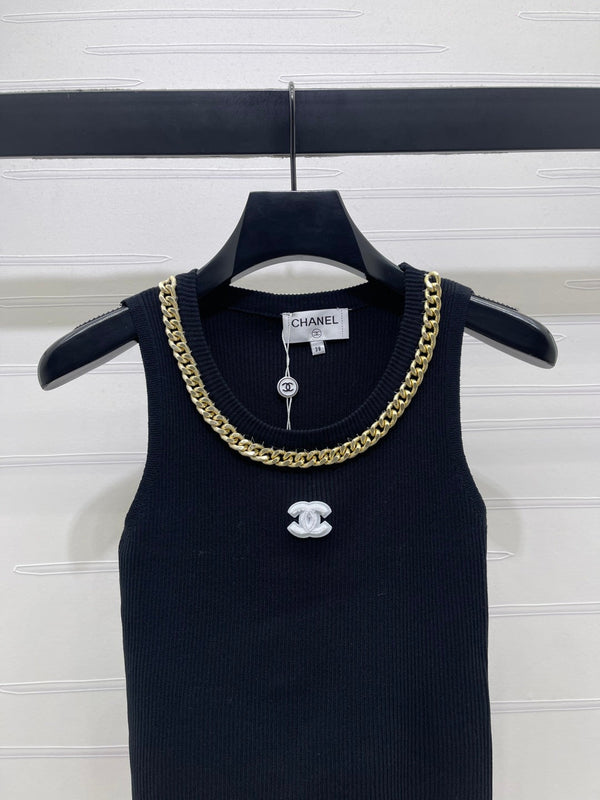 CHANEL 26 CHAIN KNIT VEST WHITE WOOL 335390