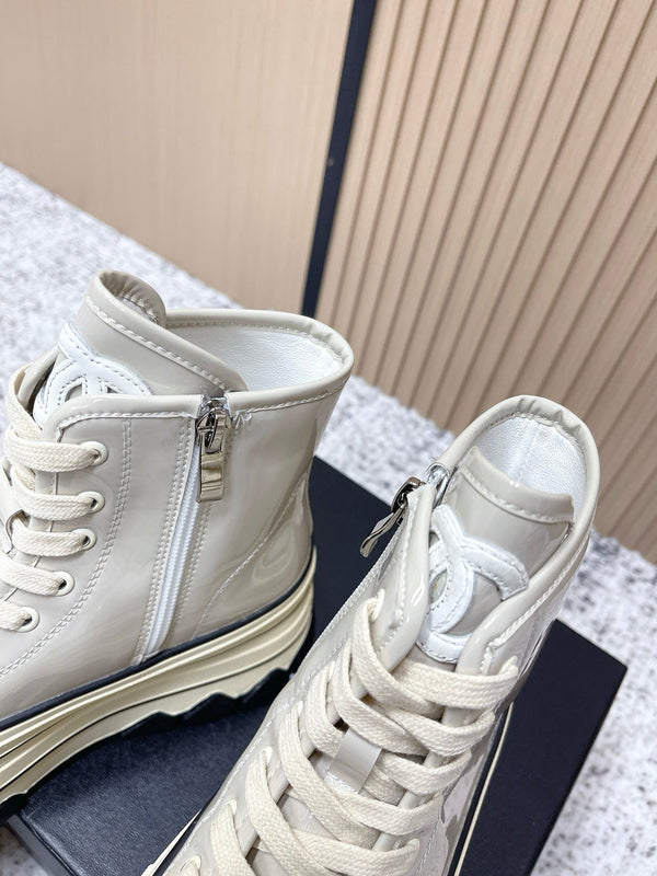 Chanel Platform High-Top Casual Light Blue Sneakers in Cowhide 591370