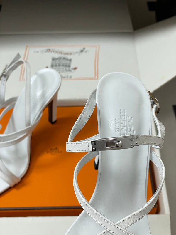 HM Muse Sandal 100 White in Calfskin 593814