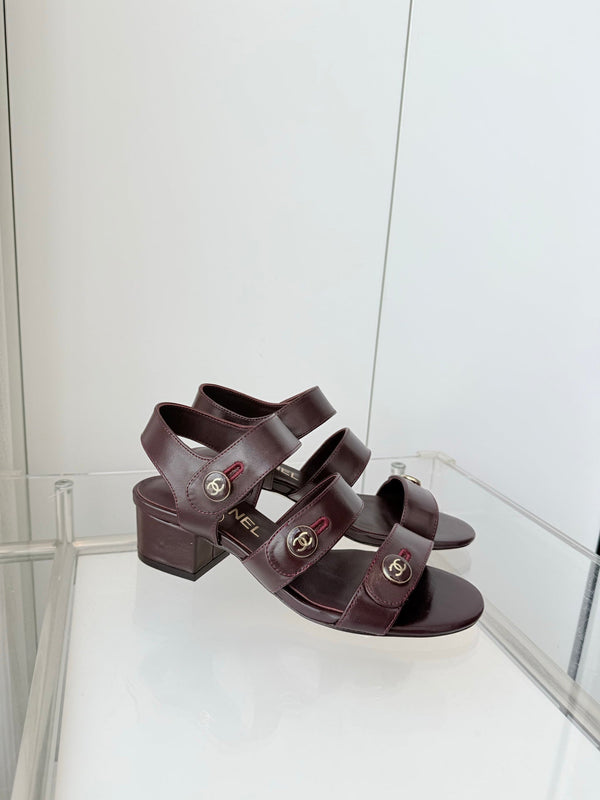 Chanel 26 Turnlock 40 Burgundy Sandal Heels in Lambskin 597400