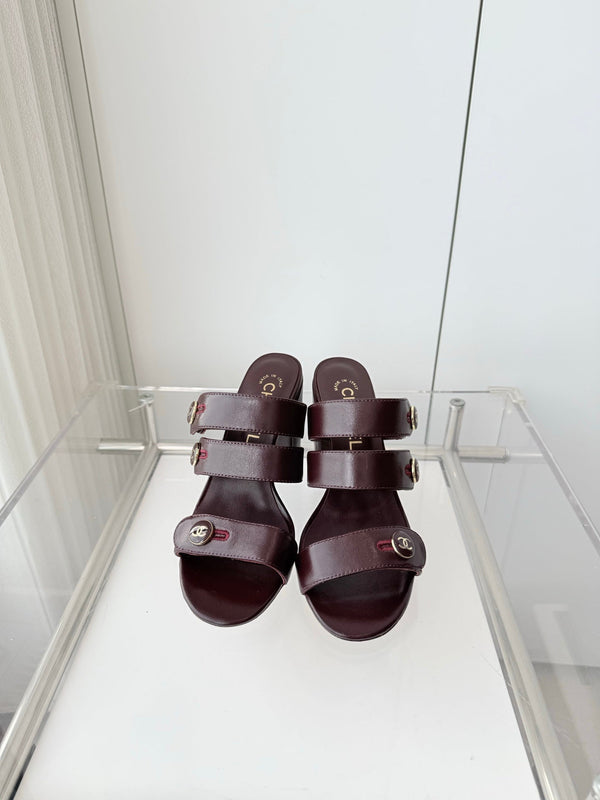 Chanel 26 Turnlock 85 Burgundy Sandal Mule in Lambskin 597393