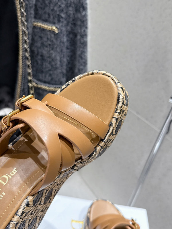 CD 25SS D-Attitude Wedge Sandals 90 Brown in Cowhide 598109