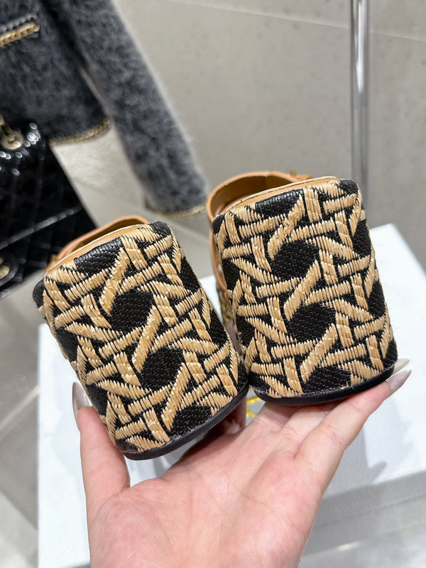 CD 25SS D-Attitude Wedge Sandals 90 Brown in Cowhide 598109