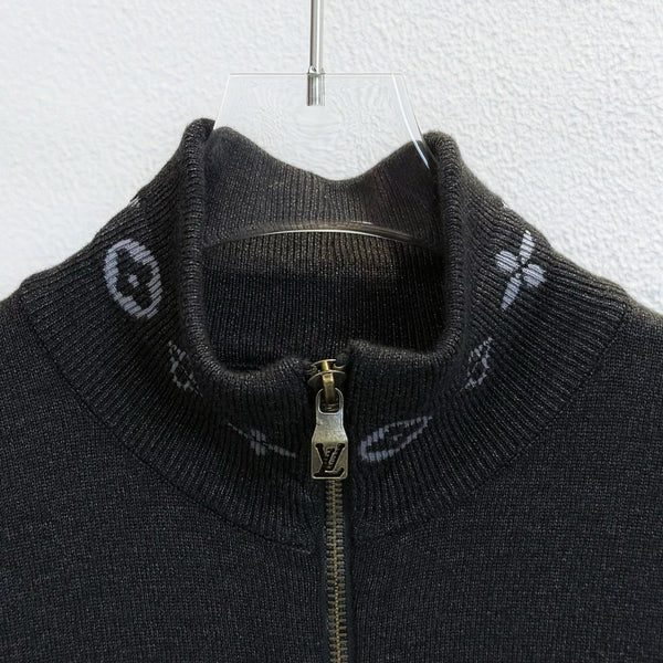 LV Jacquard Zipper Stand Collar Knit Sweater 493382
