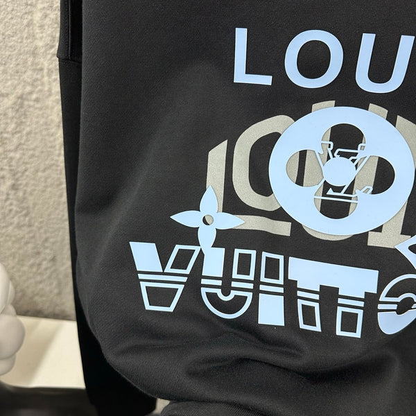 LV Long-Sleeve Crew Neck Sweatshirt 492247