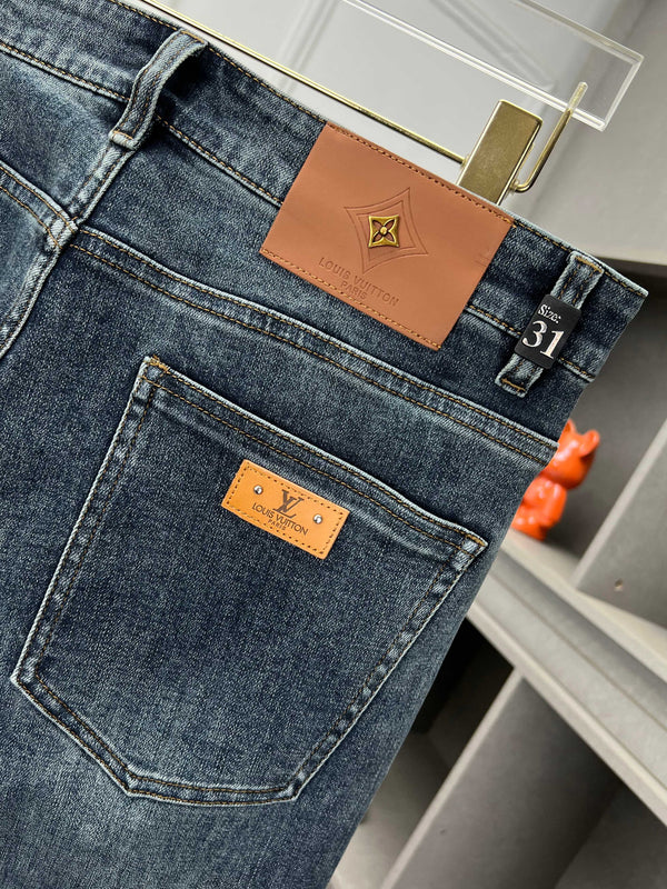 LV Blue Jeans 492681