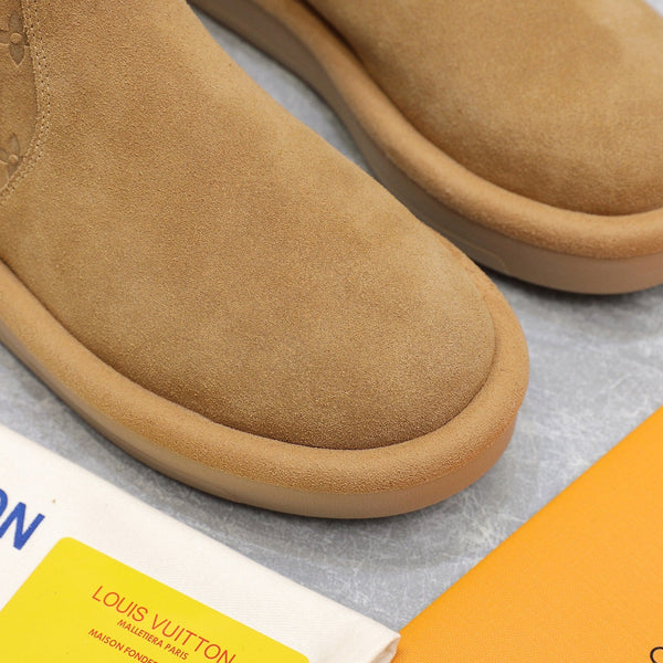LV 26 Snow Boots Brown in Wool 600758
