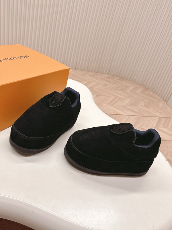 LV x Nigo Collaboration Yeti Sneakers Black in Suede Cowhide Leather 600792
