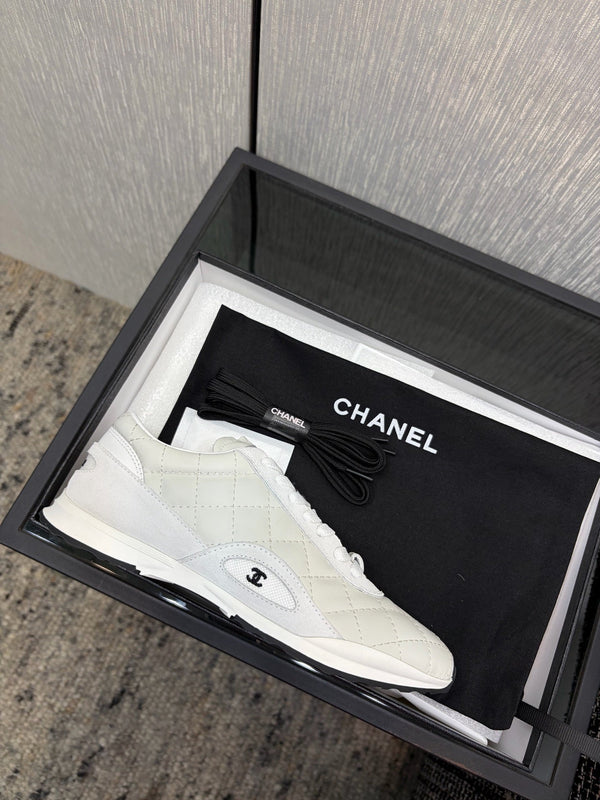 Chanel 26 Quilted Sneaker White in Lambskin 602471
