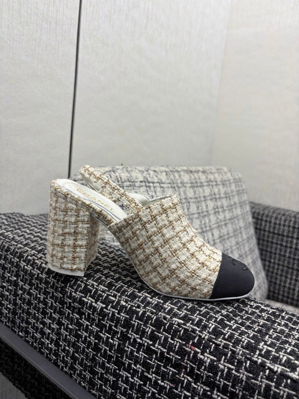 Chanel 26 Classic Chunky Heel Open Back Sandal 95 White in Tweed Fabric 602494
