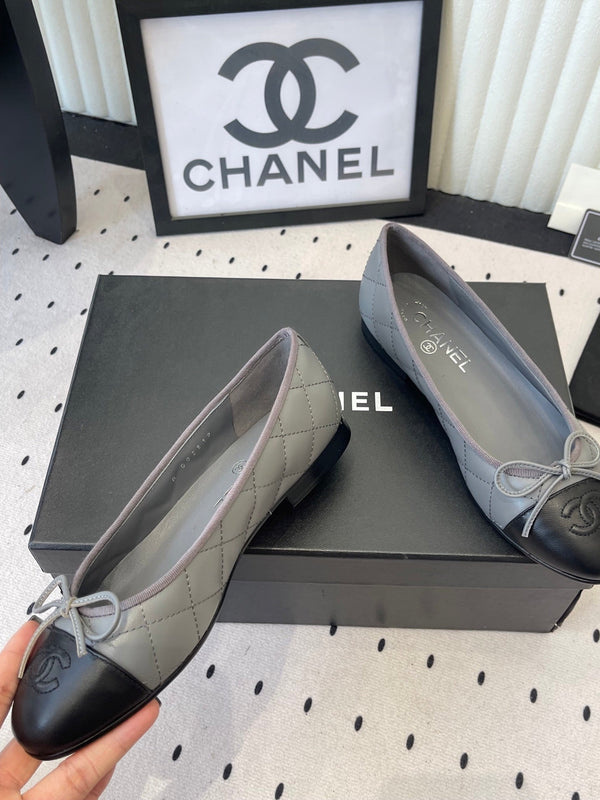 CC Ballet Flats Gray in Cowhide 611700