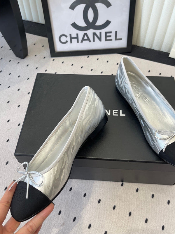 CC Ballet Flats Silver in Sheepskin 611692