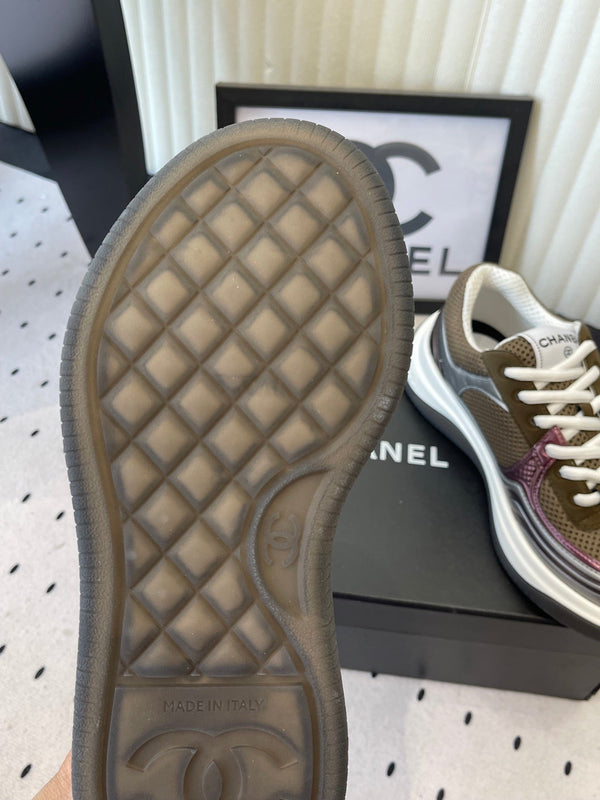 CC Sneaker Brown Metallic Silver in Cowhide 611662