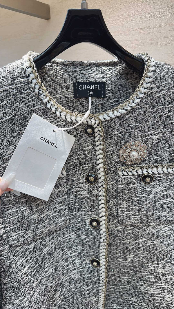 CHANEL CLASSIC ELEGANCE JACKET GRAY IN TWEED