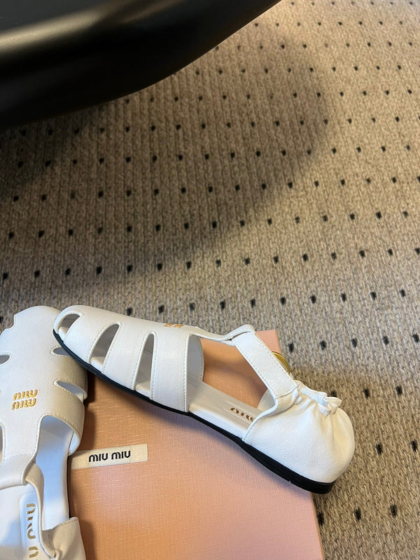 Miu Miu 26 Roman Sandals White in Cowhide 614719