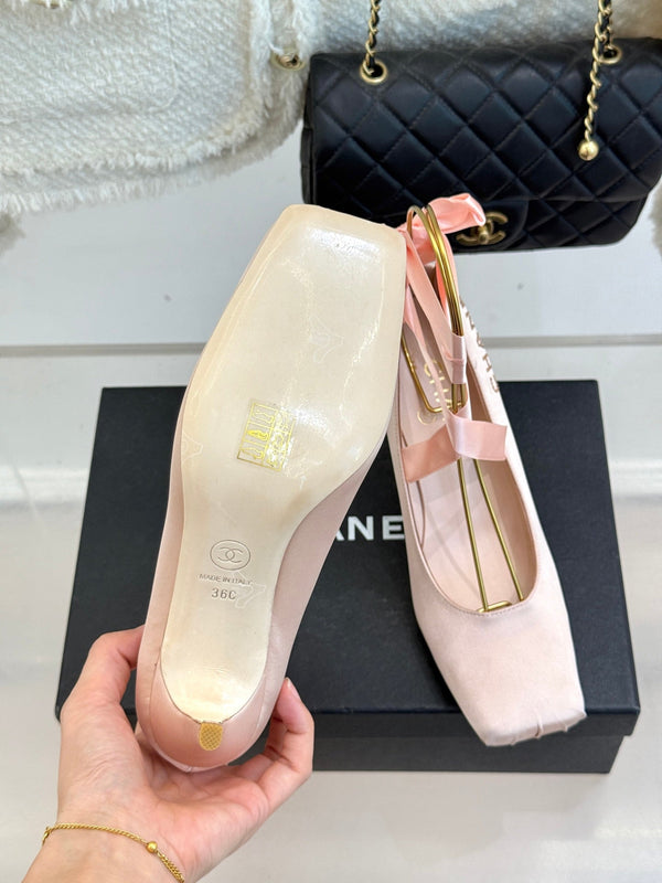 Chanel 26C Ballet High Heels Pink in Silk 616002