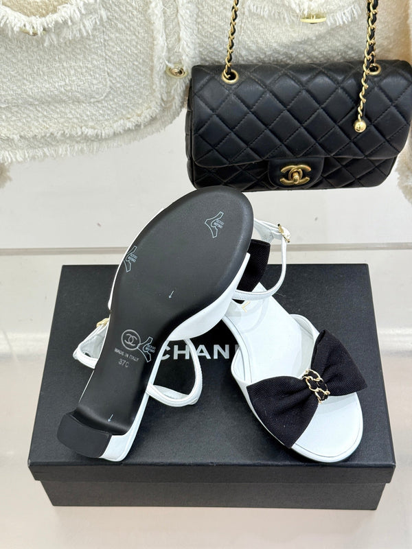 Chanel 26C Chain Bow Chunky Heel Sandals White Black in Cowhide 615990