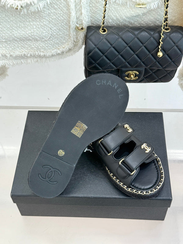 Chanel 26C Chain Double C Buckle Slippers Black Cowhide 615788