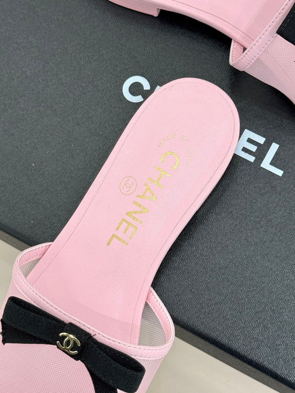 Chanel 26C Double C Bow Slippers Pink in Mesh 615710