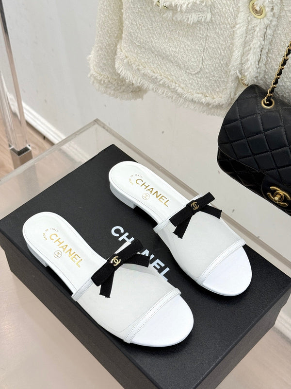 Chanel 26C Double C Bow Slippers White in Mesh 615709