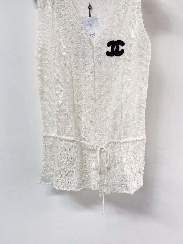 Chanel Vest White in Wool 125440