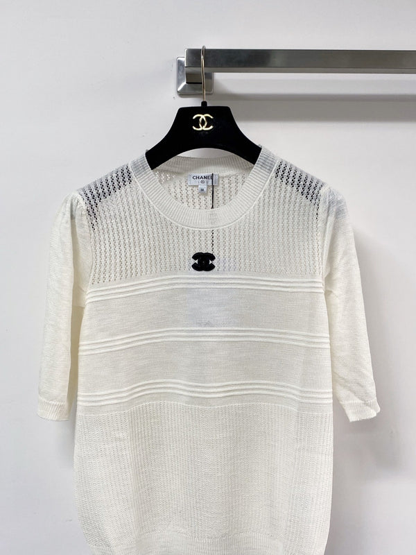Chanel Short-Sleeve T-Shirt White in Acrylic 125436