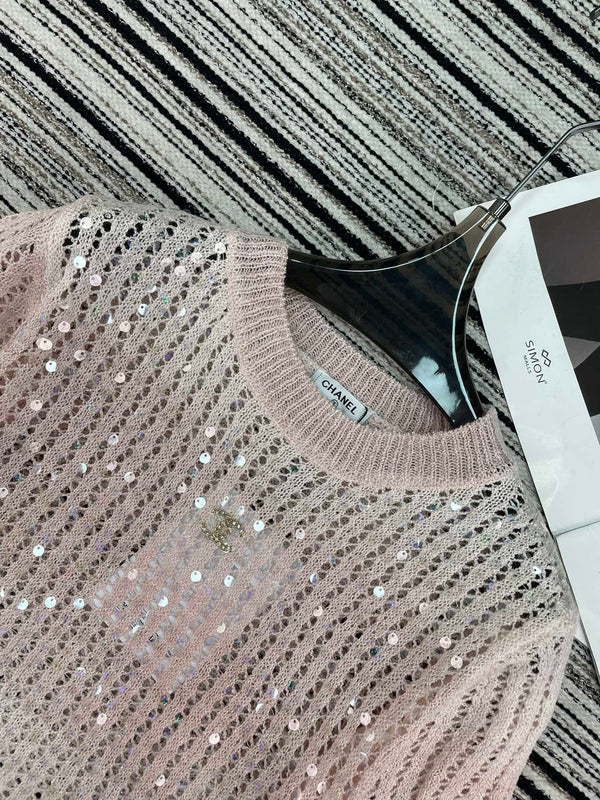 Chanel Knit Short-sleeve Pink in Wool 133523