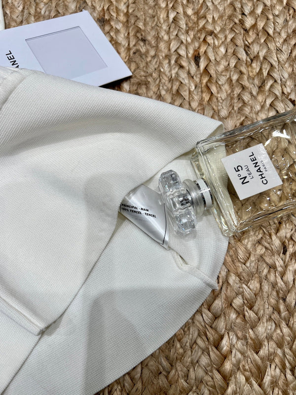 Chanel 26SS Knitted Camisole Cream in Tencel 161791
