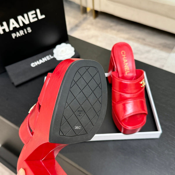 Chanel 2026 Runway Platform High-Heeled 12.5cm Sandals Red in Cowhide 673061