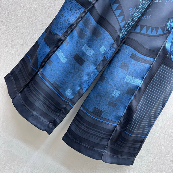 Hermes 26 Printed Straight-Leg Trousers Blue in Mulberry Silk 137393