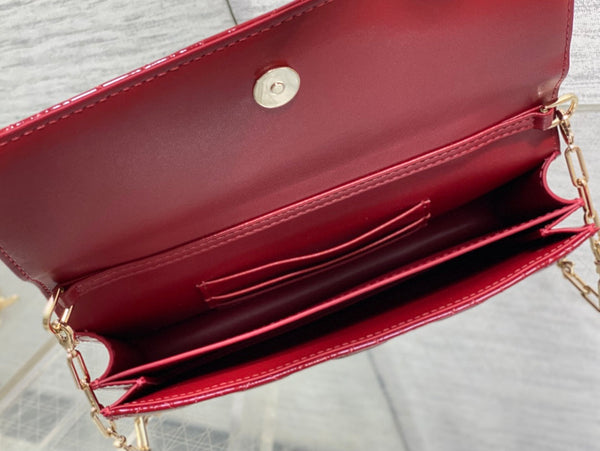 Dior 26 Bow Pearl Chain Clutch In Red Glossy Lambskin GHW