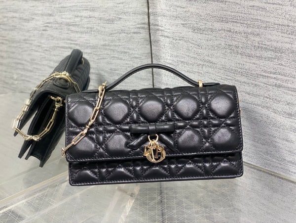 Dior 26 Bow Pearl Chain Clutch Black Lambskin GHW