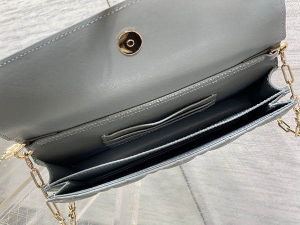 Dior 26 Bow Pearl Chain Clutch Cement Gray Lambskin GHW