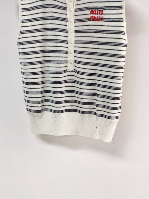Miumiu Vest White in Wool 204094