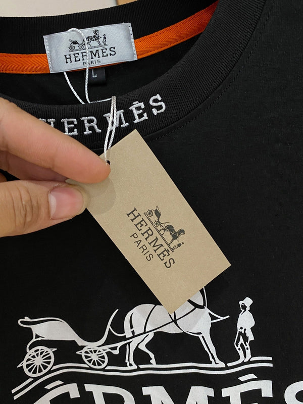 HM Short-Sleeve T-Shirt Black in Cotton 215435
