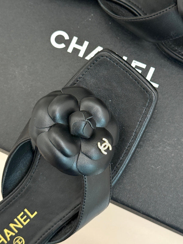 Chanel 26 Camellia Flip-Flops Black in Cowhide 706386