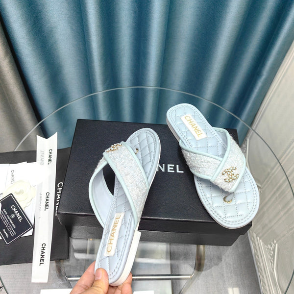 Chanel 26P Flip-Flops Light Blue in Woven 712313