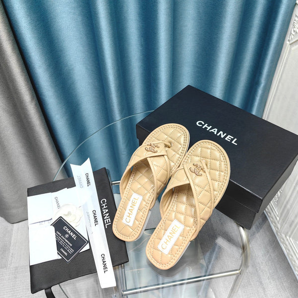 Chanel 26P Flip-Flops Beige in Calfskin 712315