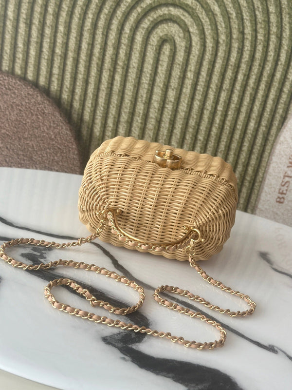 Chanel 26c Vanity Case 19.5cm Straw Color in Woven Rattan