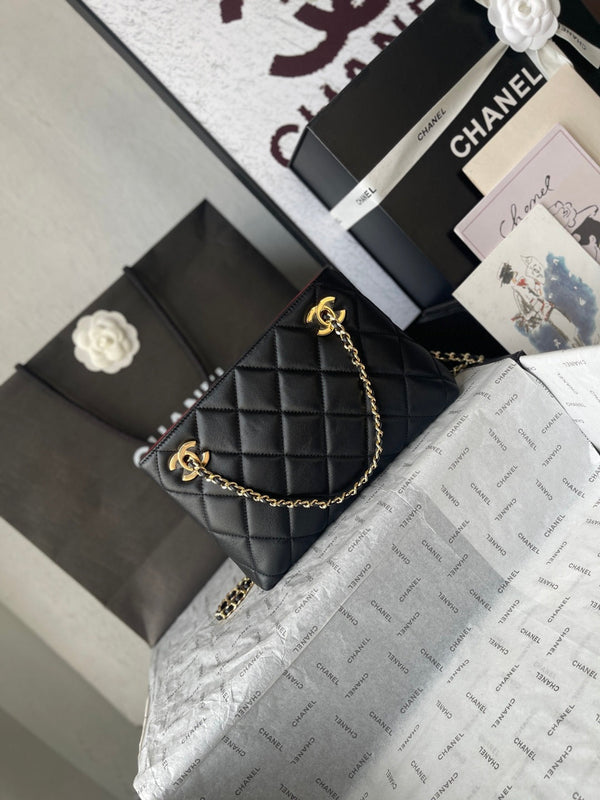 Chanel 26 Small Shopping Bag 24.5 Black in Lambskin