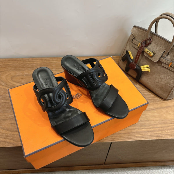 HM Sandal 60 Black in Calfskin 743965