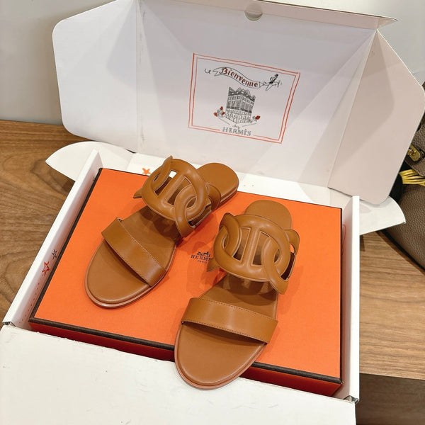HM Sandal Brown in Calfskin 743980